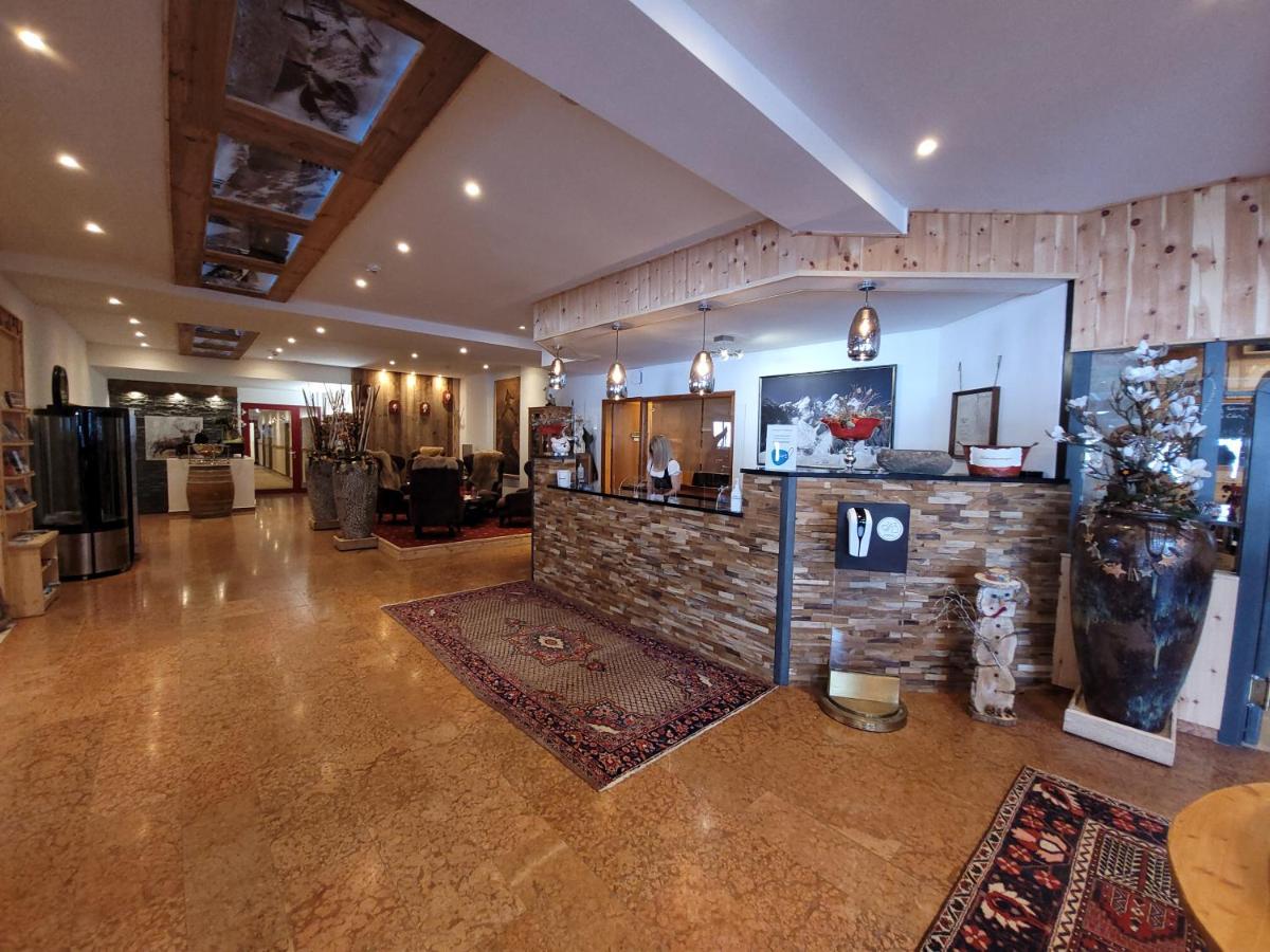 Cool Studio - Apartment In Gosau - Hallstatt - Wellness And Pool Included Bagian luar foto