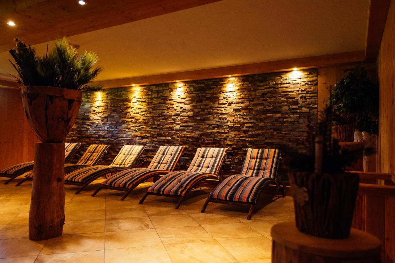 Cool Studio - Apartment In Gosau - Hallstatt - Wellness And Pool Included Bagian luar foto